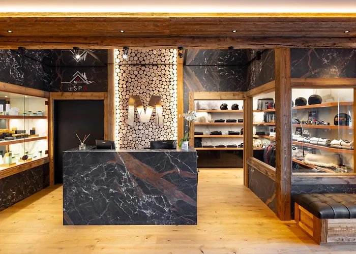 M Lodge & Spa